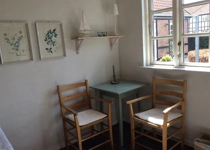 Проживание в семье Strandvaerelserne Эбельтофт